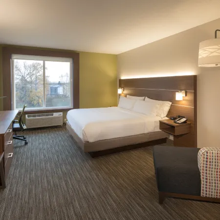 Holiday Inn Express & Suites SEATTLE SOUTH - TUKWILA by IHG