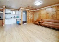 Nonsan Yangchon Land Pension Hotels in Nonsan-si