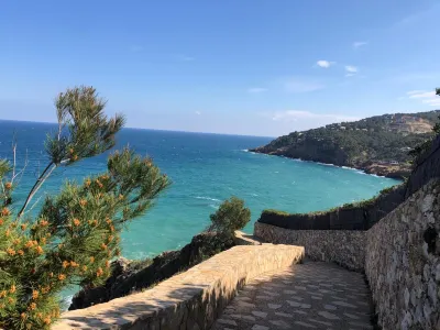 Beautiful Apartment with Pool in Tamariu
