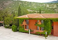 Polat Thermal Hotel Hotels near Karahayit