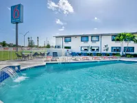 โมเทล 6 ฟอร์ต ลอเดอร์เดล ฟลอริดา โรงแรมในฟอร์ตลอเดอร์เดล