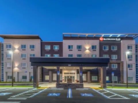 Best Western Plus Lakeland Hotels in Lakeland