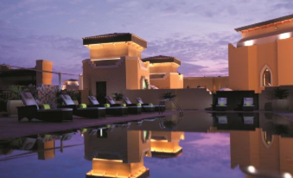Traders Hotel，Qaryat AI Beri, Abu Dhabi