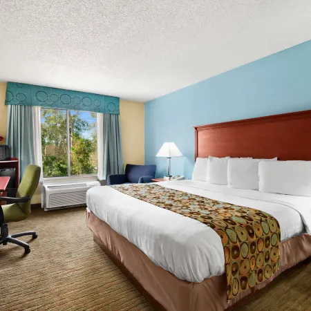 Baymont by Wyndham Gainesville I-75