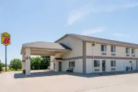 Super 8 by Wyndham Beloit KS Hotels in Beloit