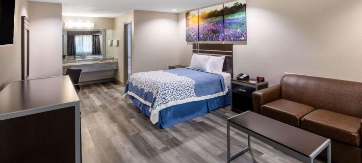 Days Inn by Wyndham Baytown Garth Road I10 East Hotels in Harris County