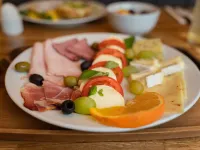 Hotel Unique Pearl - breakfast