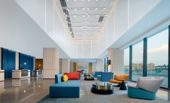 Holiday Inn Express Shenzhen Longhua (Dalang Business District)