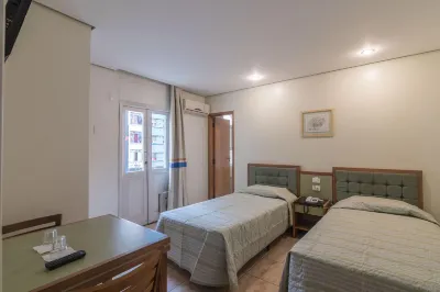 Cinelandia Hotel Hotel in zona Church of the Third Order of Carmo