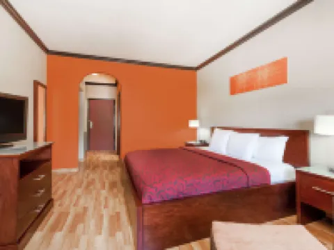 Days Inn & Suites by Wyndham Marquez Hotels in Leon County