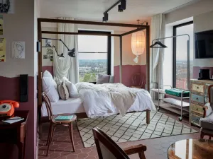 25Hours Hotel Duesseldorf Das Tour
