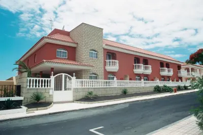 Apartamentos Callaomar Hotels near Buzzin bar, Callao salvaje, Tenerife