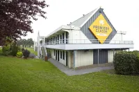 Fasthotel Cambrai ノール=パ・ド・カレーのホテル