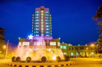 Sky Star Hotel Hotel a Thingangyun