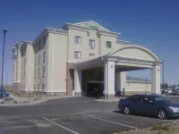 Holiday Inn Express & Suites Sidney