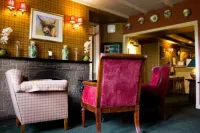 The Wheatsheaf Hotel and Restaurant - Bar