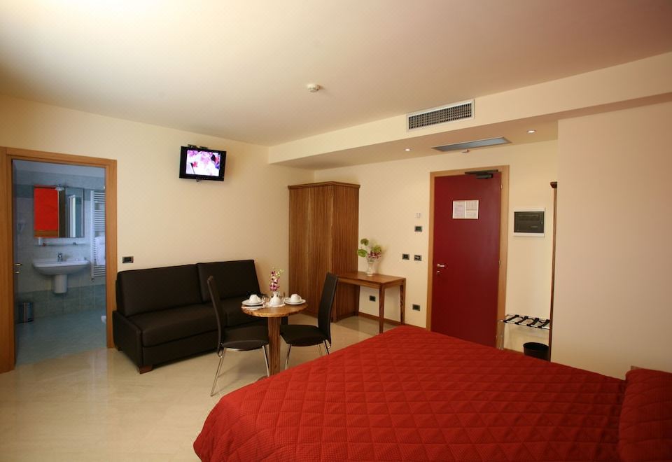Hotel 5 VIE - Housity
