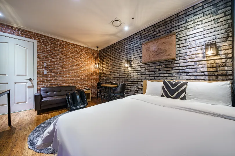 Healing Motel