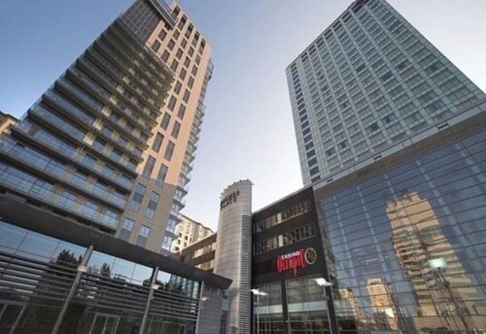 Winestone 레스토랑