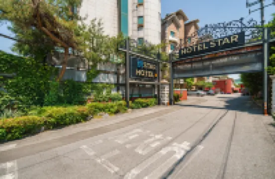 Yangju Star Hotel