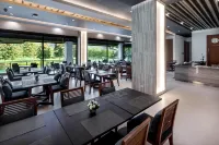 Alpine Golf Resort Chiang Mai Hotels in Ban Thi