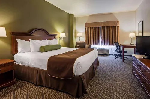 Baymont by Wyndham Beulah Hotels in Weldon Township