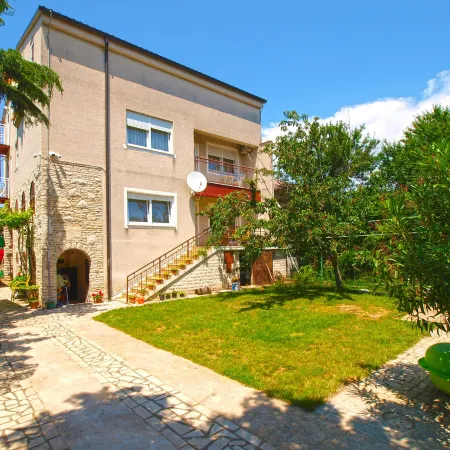 Apartment 1804