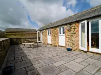 Degembris Farmhouse Hotels in Mitchell