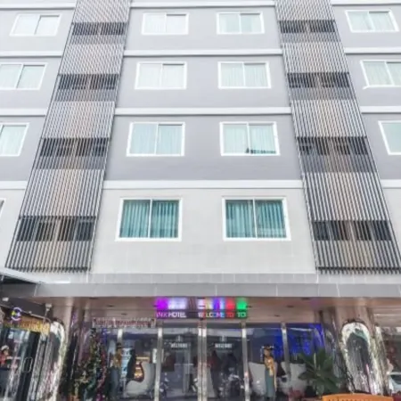Top High Airport Link Hotel, Bangkok Отели рядом с достопримечательностью «Станция надземного метро Victory Monument»