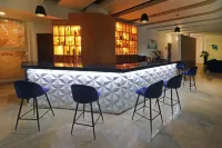 Holiday Inn TUXPAN - CONVENTION CENTER by IHG - bar