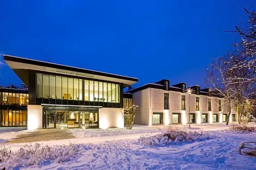 Eva Park Life & Spa Hotels in Józefów