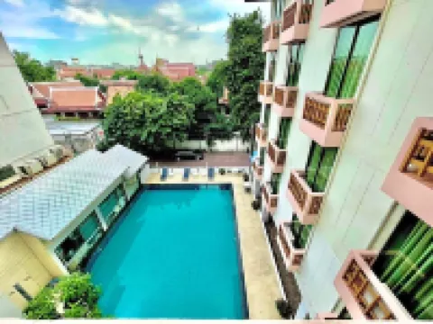 แมงโก ลากูน เพลซ