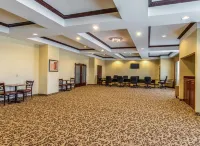 La Quinta Inn & Suites by Wyndham Bridgeport