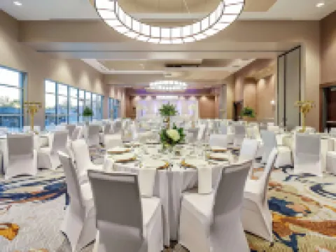 Embassy Suites Jonesboro Red Wolf Convention Center Hotels in Jonesboro