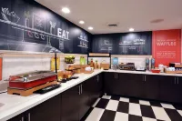 Hampton Inn Raleigh-Capital Blvd North - Pet Friendly