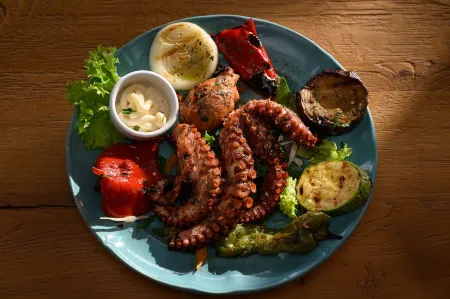 Alianthos Beach Hotel