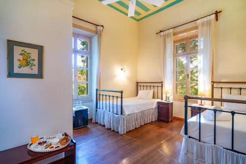 Archontiko Angelou Hotels in Alinda