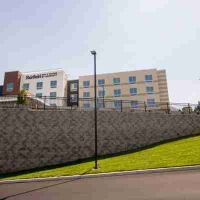 Fairfield Inn & Suites Philadelphia Broomall/Newtown Square Hotel Exterior