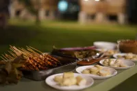 Inagro Hotel di Ciseeng