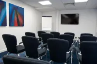 Ramada Encore by Wyndham Leicester City Centre - Business