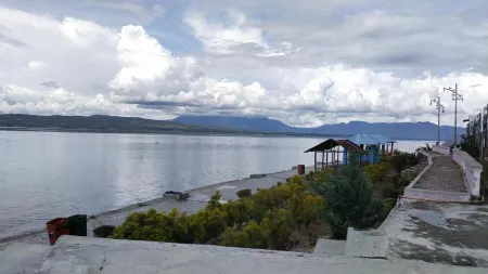 Rumah 4G Отели в г. Toba Regency