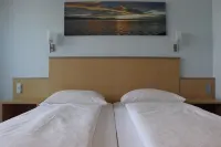 Bodensee Yachthotel Schattmaier Hoteles en Nonnenhorn