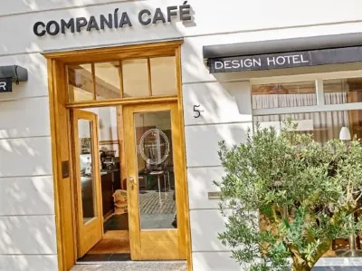 COMPANIA CAFE DESIGN HOTEL Hotels near Ennerthof