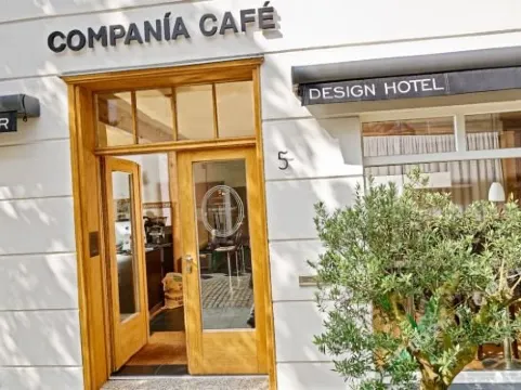 COMPANIA CAFE DESIGN HOTEL