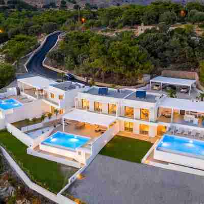 Lindos Hill Villas Hotel Exterior
