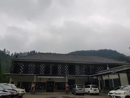 Sun Q Ta Hotel Guci Tegal Отели в г. Tegal Regency