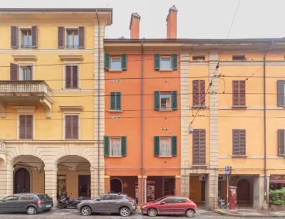 Santo Stefano Apartments - BolognaRooms Hotels near Ulysses Srl Library