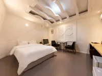 Daejeon Munchang Hotel Tiamo Hotels near Panam Station