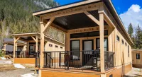 Boulder Mountain Resort Hotels in Columbia-Shuswap B