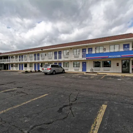 Motel 6 Amherst, Oh - Cleveland West - Lorain